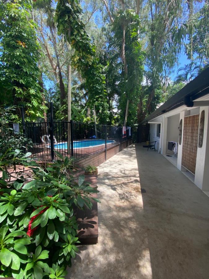Cairns Beaches Flashpackers Palm Cove Exterior photo