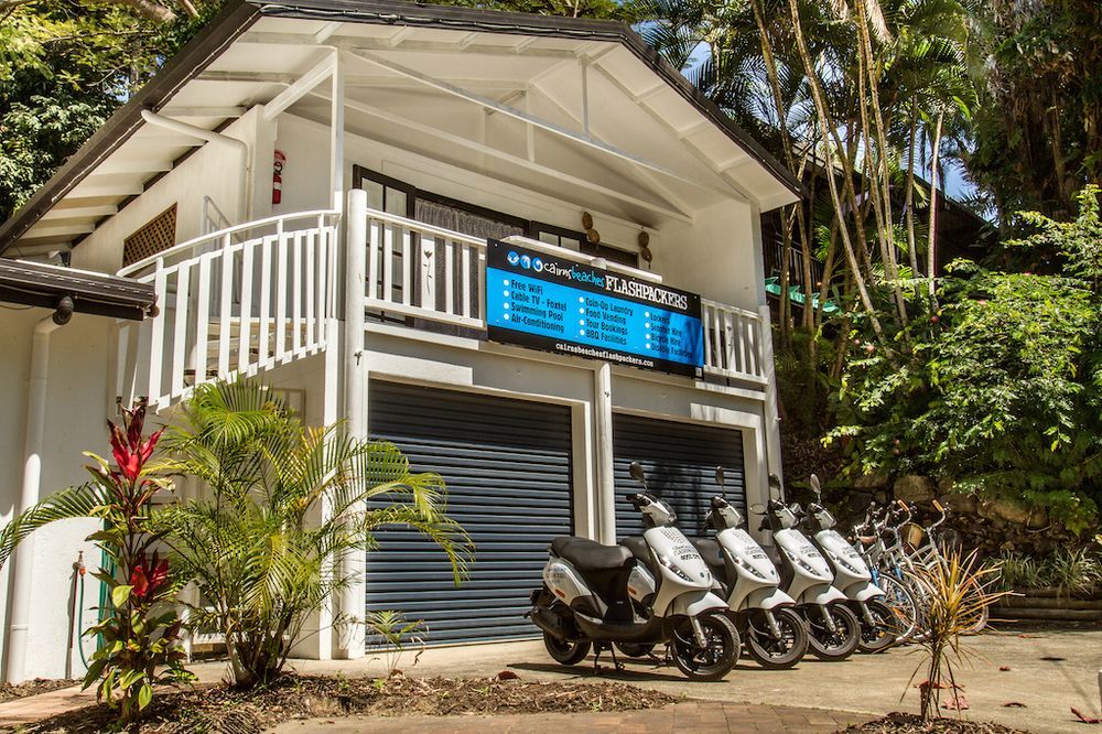 Cairns Beaches Flashpackers Palm Cove Exterior photo